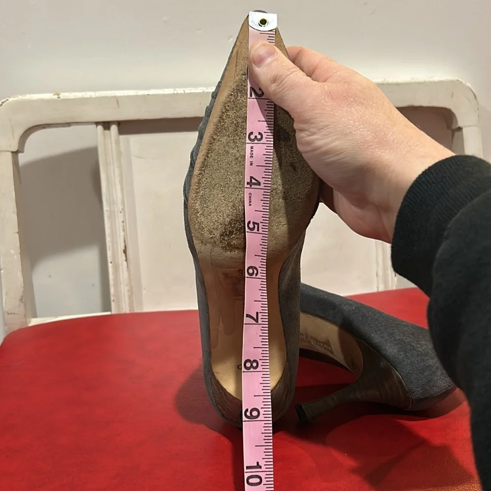 Vintage Gray Suede Leather Manolo Blahnik High Heels size 38